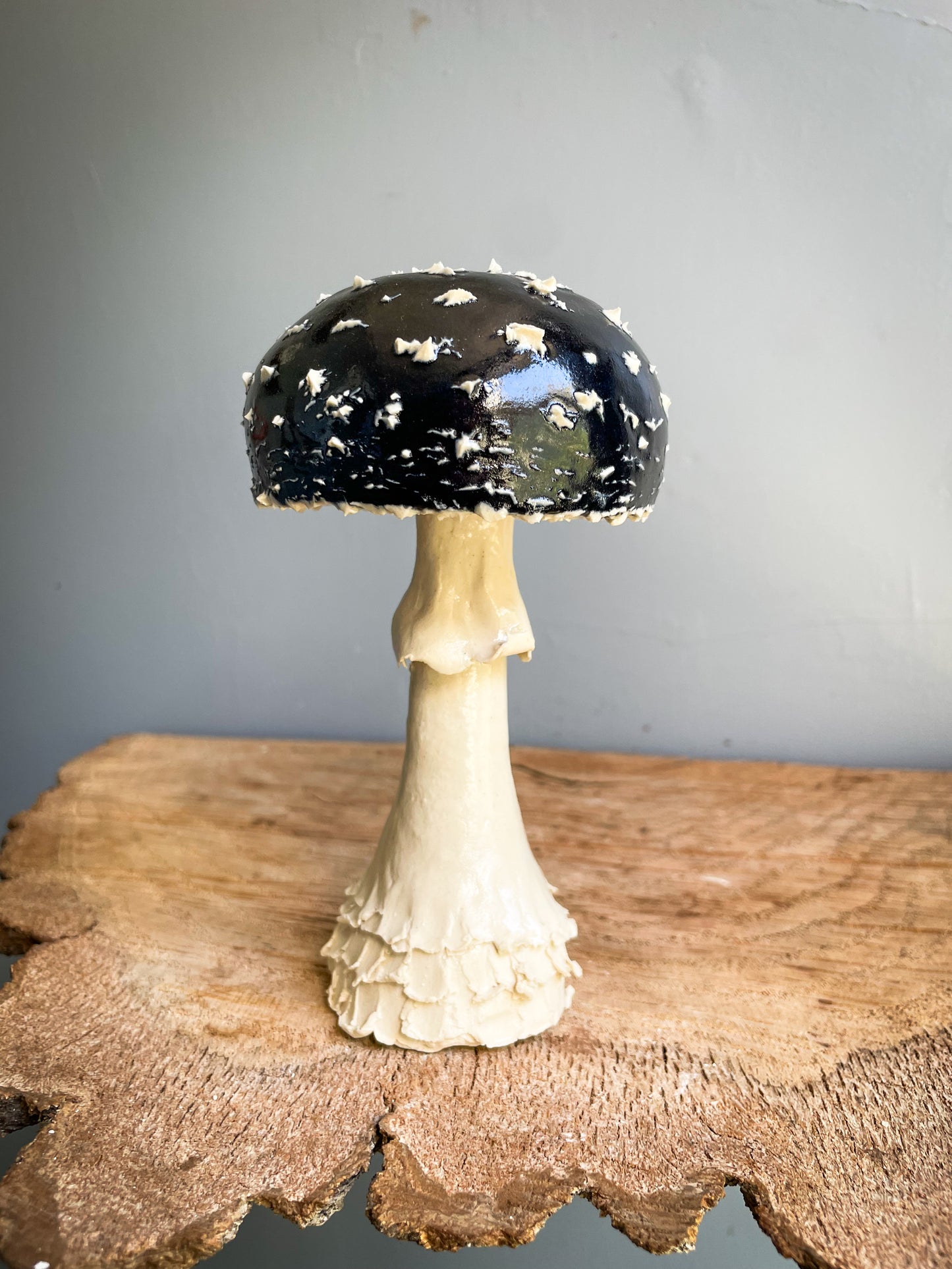 Large BLACK amanita muscaria mushroom Spore Dispersal Incense Burner