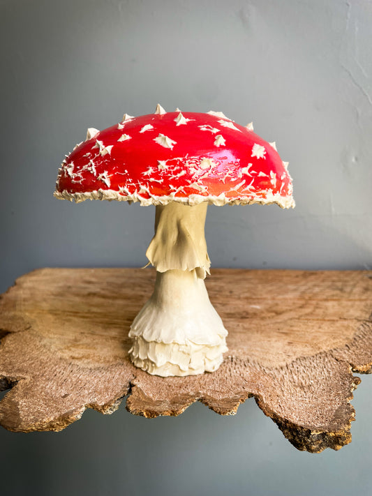 #9 Large amanita muscaria mushroom Spore Dispersal Incense Burner