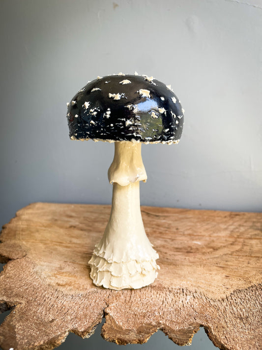 Large BLACK amanita muscaria mushroom Spore Dispersal Incense Burner